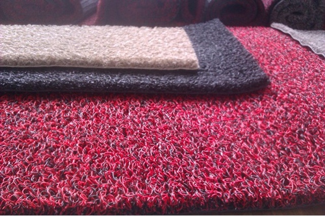 Máquina extrusora de alfombrillas de cojín de PVC de doble color
